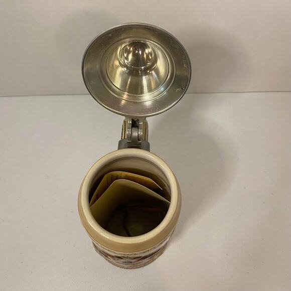 Vintage Anheuser-Busch Stein 1983 Limited Edition - Picture 6 of 9